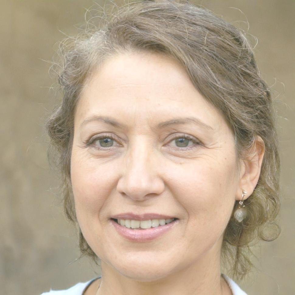 Portrait of Marina Vega, Operations Lead at innovativeiqtech